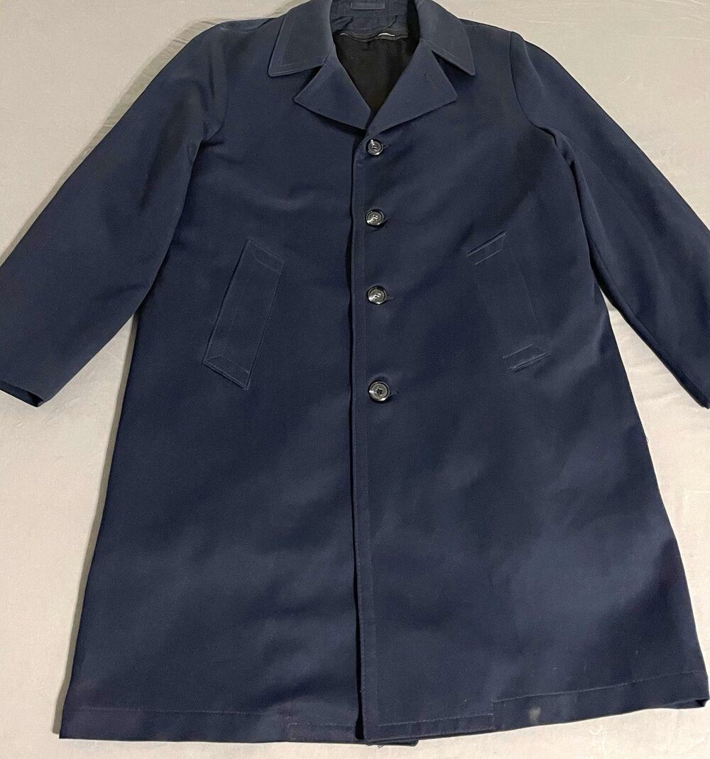 Vintage JCPenney The Mens Shop Navy Overcoat Zip Out Red Fleece Liner 40R